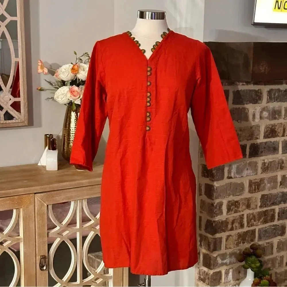 ETHNIC WEAR Women’s Tunic Top in the Size Medium in Brick Red Color
